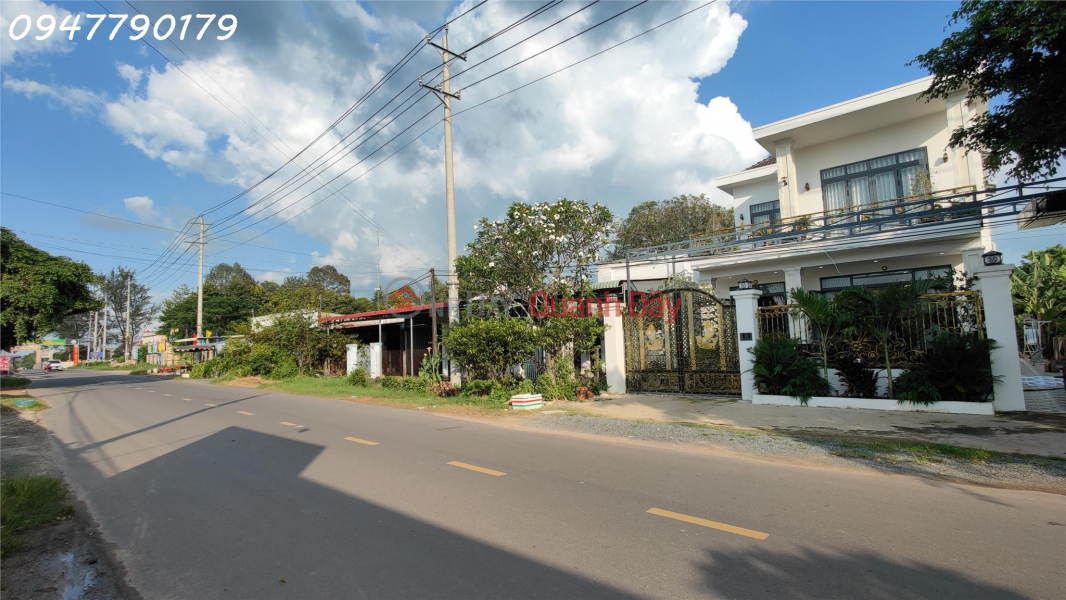 Beautiful 6-bedroom house with free furniture, near Tay Ninh administrative center. Sales Listings