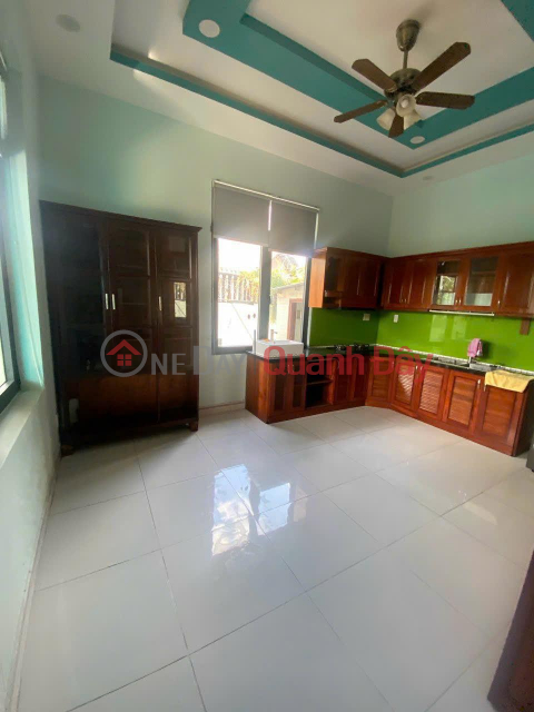 BEAUTIFUL HOUSE - GOOD PRICE - OWNER Sells Beautiful House In Thuan An Town _0