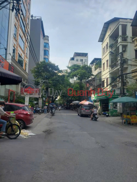 House for sale in Cau Giay, Hoang Quoc Viet, car, business, 65m2, 4 floors, 6m frontage, slightly over 19 billion Sales Listings