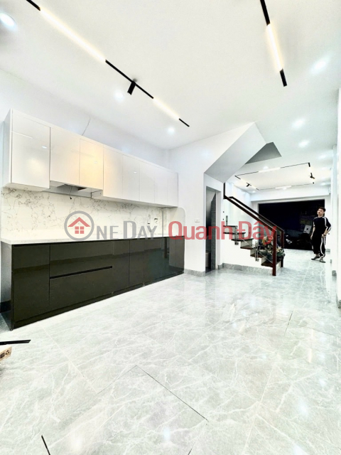CAU GIAY AREA 46M2 PRICE 15.8 BILLION - CARS CAN PASS THE HOUSE, BUSY BUSINESS - BEAUTIFUL HOUSE, 50M FROM STREET _0