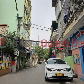 HOUSE FOR SALE IN NGUYEN TRAI, THANH XUAN - Only a few dozen meters from Nguyen Trai street - Trucks can avoid _0