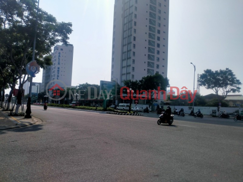 ► 2 Pham Cuu Luong frontages right at Dragon Bridge, 110m2, Width 10m _0