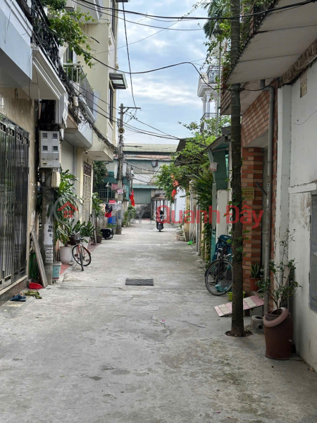 LAND LOT IN GOOD LOCATION - GOOD PRICE OWNER needs to quickly sell land lot in Long Bien district, Hanoi City Sales Listings