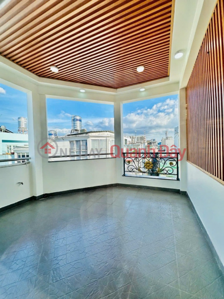 URGENT HOUSE FOR SALE IN DISTRICT 10 - 5 FLOORS - 4x9.5 - High-class furniture - 3m alley - Bronze - Over 6 | Vietnam Sales đ 6.25 Billion