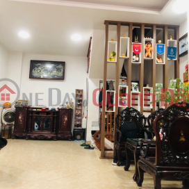 CAU GIAY - 7-seat CAR IN THE HOUSE - CLEAR LANE - OFFICE AND RESIDENTIAL BUSINESS. NEAR TOWARDS, 3 MINUTES WALK TO WEST LAKE. _0