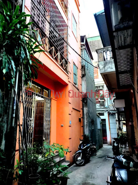 đ 6.5 Billion, PRIVATE HOUSE FOR SALE ON NGO GIA TU STREET - DUC GIANG, 50M2, FRONTAGE 6M, 6.5 BILLION - LONG BIEN.