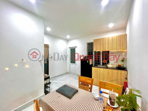 ► Nhà Kiệt Lê Thanh Nghị ngay Chợ Hòa Cường, 82m2, 2 căn hộ thu 10tr/th, 3.xx tỷ _0