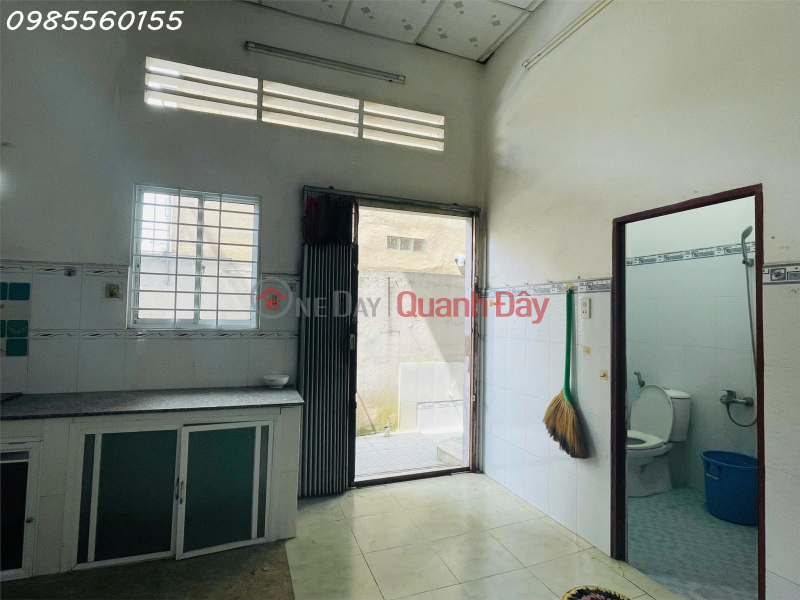House for rent, 5x22m, 1 ground floor and 1 upper floor, located on Phan Luong Truc Street, Ward 6, My Tho, Tien Giang. Vietnam Rental, đ 8 Million/ month
