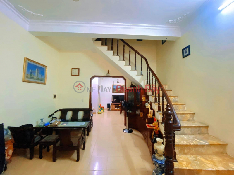 Property Search Vietnam | OneDay | Residential Sales Listings, Civil servant house, Trung Kinh street has a super nice plot shape, cars avoid, top business, more than 40 m but only 11 billion.