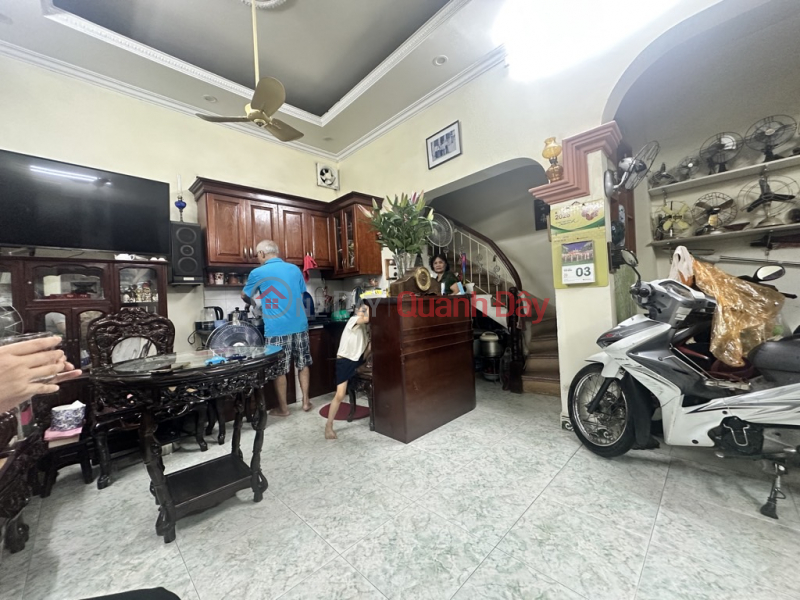 GIẢI PHÓNG – VỊ TRÍ BẮT TIỀN – NHÀ BẮT LỘC – NHÀ 3 MẶT THOÁNG – FULL NỘI THẤT, Việt Nam | Bán đ 9,45 tỷ