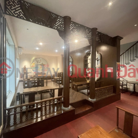 Siêu hiếm! Bán nhà mặt phố Đường Thành 40m2, 4 tầng, mặt tiền 4.5m, 39.5 tỉ, vỉa hè rộng, kinh doanh đỉnh _0