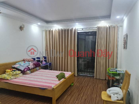 Urgent sale Beautiful house always, Le Quang Dao street 45m2 x 5T, 10m car avoid, alley, shock price 4.3 billion. _0