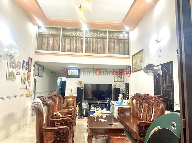 OWNER NEEDS TO SELL BEAUTIFUL HOUSE QUICKLY in Tan Thoi Hiep, District 12, HCMC Sales Listings