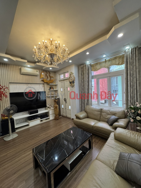 Bán nhà Hoàng Cầu, Đống Đa, ô tô tránh 48m2, 5 tầng, Mt 4.9m, chỉ 17 tỷ Niêm yết bán