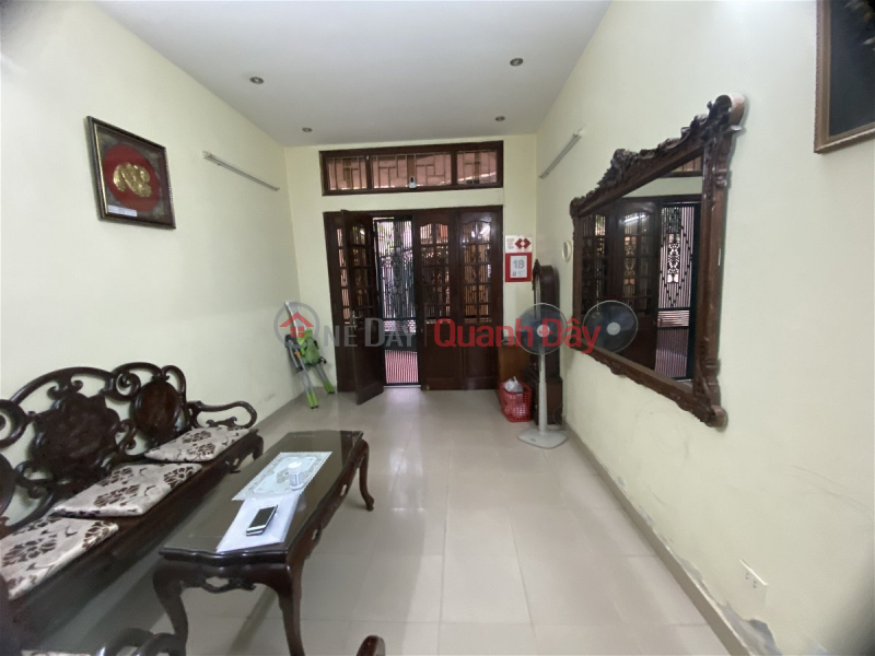 đ 14.5 Billion, House for sale on Hoang Cau Street, Dong Da District. 55m Frontage 4m Approximately 14 Billion. Commitment to Real Photos Accurate Description. Owner