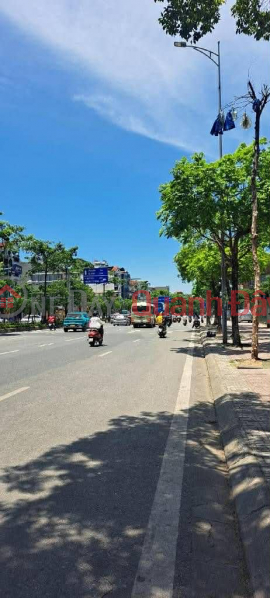 Property Search Vietnam | OneDay | Residential, Sales Listings House on Ngo Gia Tu street, 1 side of car alley, wide sidewalk, 100m from Nguyen Van Cu - Ngo Gia Tu