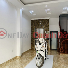 House for sale 40m2 Ngoc Thuy, Long Bien. Car garage, business.6.8 billion _0