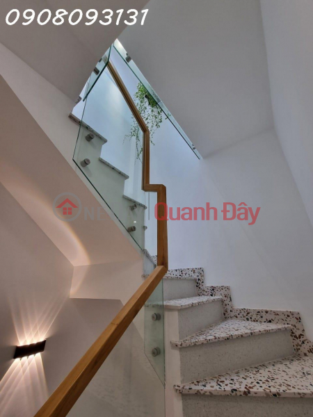 đ 5.45 Billion, 3131- House for sale in Phu Nhuan Huynh Van Banh 40m2, 3 floors, 4 bedrooms, alley in front of the house 3m Price 5 billion 450