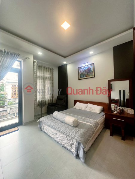 LÊ VĂN QUỚI - NHÀ 3 TẦNG MỚI ĐẸP - 68M2 - HẺM ĐẸP XE TẢI TRÁNH - GIÁ 8 TỶ Việt Nam Bán đ 8 tỷ