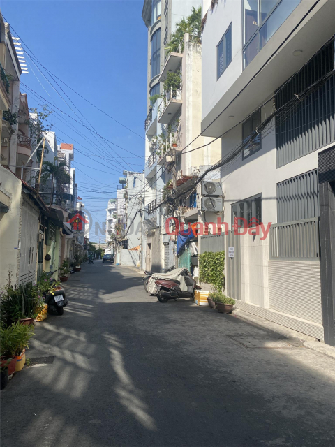 House for sale in Tan Binh ward 2, Bach Dang alley, walking distance to TSN airport _0