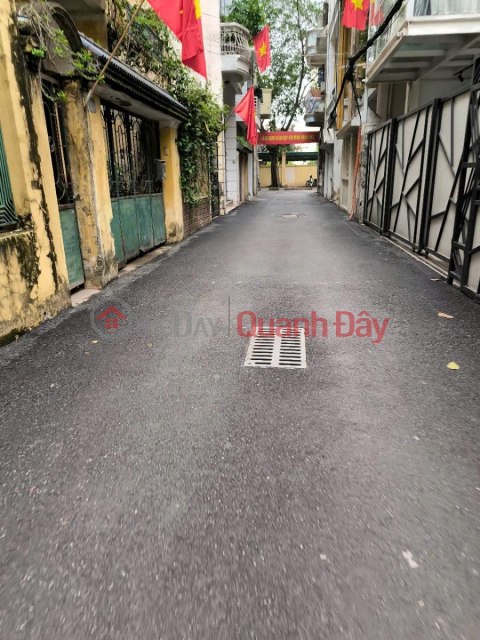 PHUNG CHI KIEN - HOANG QUOC VIET LOT, CAR ACCESS - 2-WAY ALLEY - 72M2*4FLOOR _0
