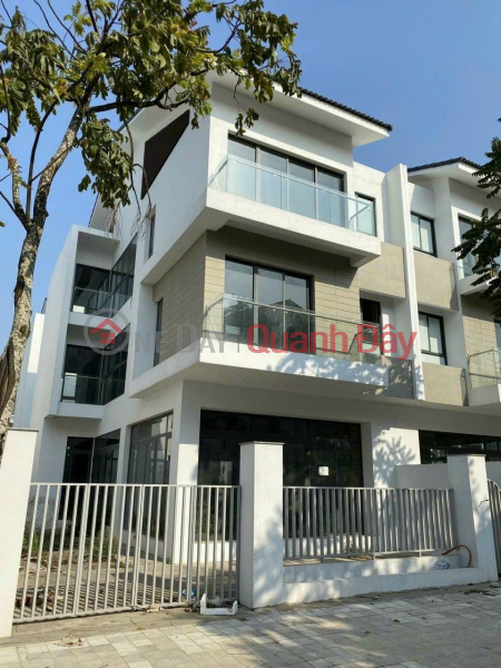 Property Search Vietnam | OneDay | Residential, Sales Listings | The homeowner cut a very deep loss at the Foresa Xuan Phuong Duplex Villa - 3km from My Dinh. 152m2 is slightly 15 billion