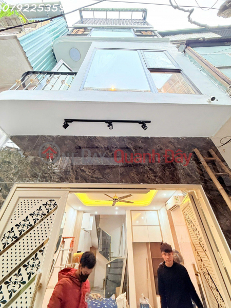 Bán Nhà! Văn Chương. Đống Đa. 27-30m x 4 tầng. Mặt Tiền 5m. Giá bán 7.5 tỷ. Niêm yết bán