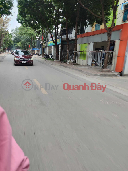 Property Search Vietnam | OneDay | Residential | Sales Listings EXTREMELY BEAUTIFUL NHA DO HOUSE, CAU GIAY, LOADING OF TRUCKS, 15.5 BILLION