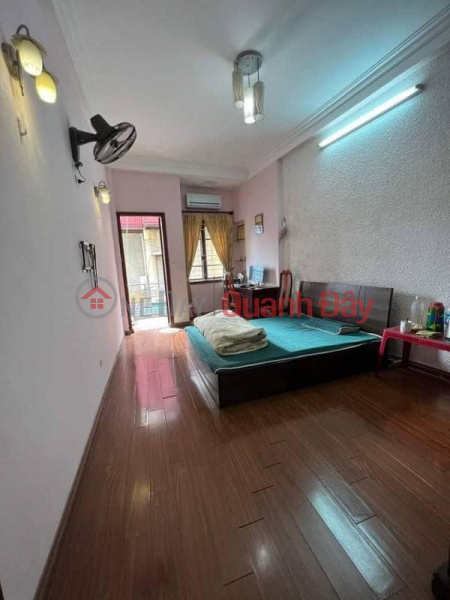 Whole house for rent, 4 floors, 3 bedrooms, living room, kitchen, 35m2, 4 floors, 4 meter frontage, 6 million\\/year. Vietnam, Rental | ₫ 6 Million/ month