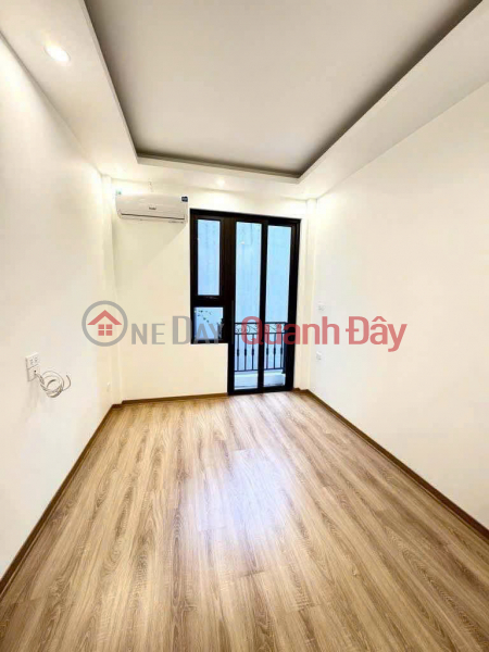 đ 10 triệu/ tháng | Cho thuê nhà nguyên căn ngõ 141 Giáp Nhị, 5 tầng x 23m2, 3 ngủ, 10 Triệu