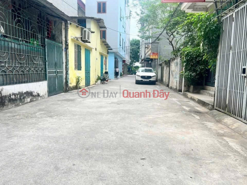 Property Search Vietnam | OneDay | Residential Sales Listings LAND FOR SALE IN NGO XUAN QUANG. 45M2 * 3.95 BILLION. CAR ROAD, NEXT TO STREET.