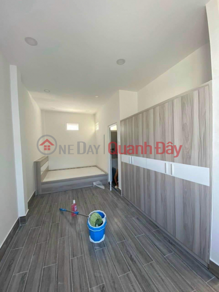 New house 1 ground floor 1 floor 2 bedrooms 2 bathrooms - Width 6.4m good price for quick sale only 3 billion, near Phu My Hung. Contact now Sales Listings