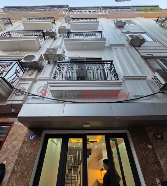 BÁN NHÀ RIÊNG 5 TẦNG Nam Đuống 32m2, mặt tiền 3.5 X 7.35 tỷ Long Biên. Niêm yết bán