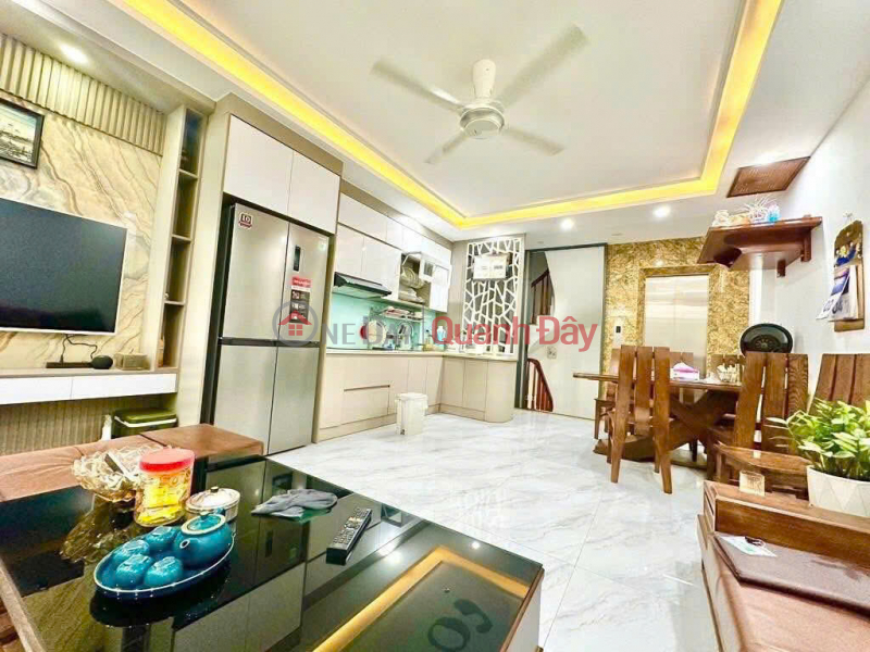  | Please Select | Residential, Sales Listings | đ 3.2 Billion