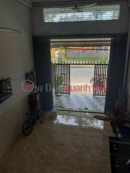 đ 2.5 Billion, OWNER FOR SELLING HOUSE, nice location at 53, Nguyen Trai Street, Ward 4, Vi Thanh City, Hau Giang