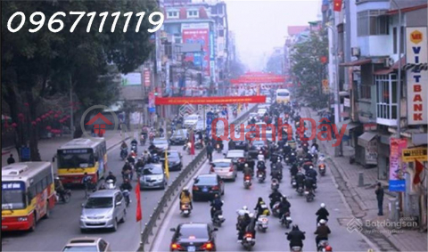 Business premises for rent Ton Duc Thang, Dong Da, 120m2, 6m frontage, 33 million\/month _0