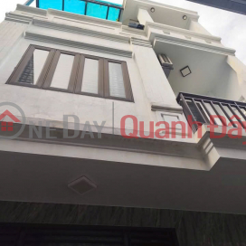 Beautiful house in Du Hang - 3-story, solidly built by the owner - Ready to move in - Convenient location - Good price _0