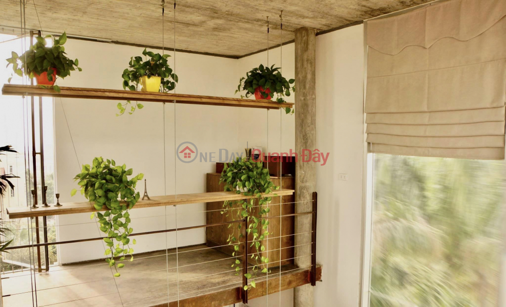 Bán căn nhà 102m2 phố Nguyễn Văn Cừ, Long Biên Gara Ô tô 7 chỗ Thang máy Kinh doanh đỉnh 13.2 Tỷ Niêm yết bán