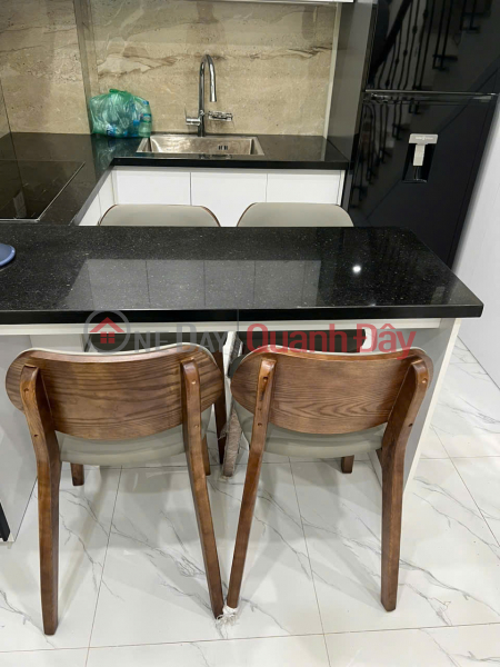 đ 6.8 Billion, SUPER PRODUCT 4-STOREY HOUSE WITH 1 ATTITUDE AT TRUONG DINH - BEAUTIFUL WITH NO DEAD ANGLES