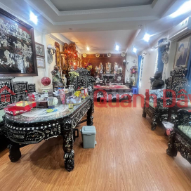 House for sale in Hanoi center - Hang, 50 m2 empty, 6m frontage, price 48 billion. _0