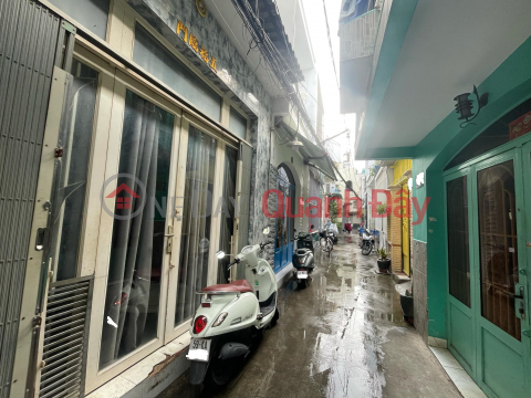 Near Gia Dinh University - Alley 3m - (4 x 7.7)m - 3-storey reinforced concrete _0