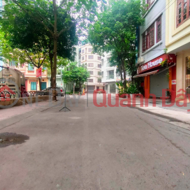 62m 5 Floor Frontage 5m Subplot View Park Dang Thuy Tram Street, Cau Giay. Sidewalk Soccer Ball Business Peak. UMBRELLA _0