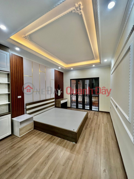 Property Search Vietnam | OneDay | Nhà ở Niêm yết bán, Linh Quang ngõ thông Nhà mơi Gần hồ KD đỉnh DT: 40m 5T Mt; 3.5m
Giá: 5.8 tỷ