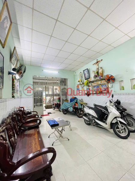 D2051 ️️ House in Nguyen Van Qua Market, District 12, Ho Chi Minh City, Shared Ownership, Square plot, 4x30m, 4.x billion VND Sales Listings