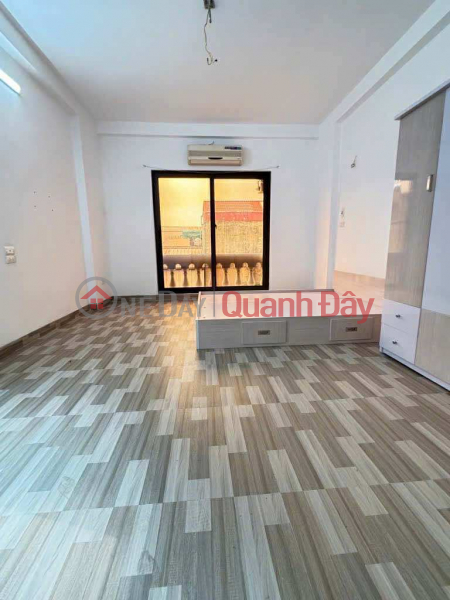 Vinh Hung, Linh Nam, 5-storey house, 3 bedrooms, 1 step to the street, only over 5 billion | Vietnam | Sales đ 5.8 Billion