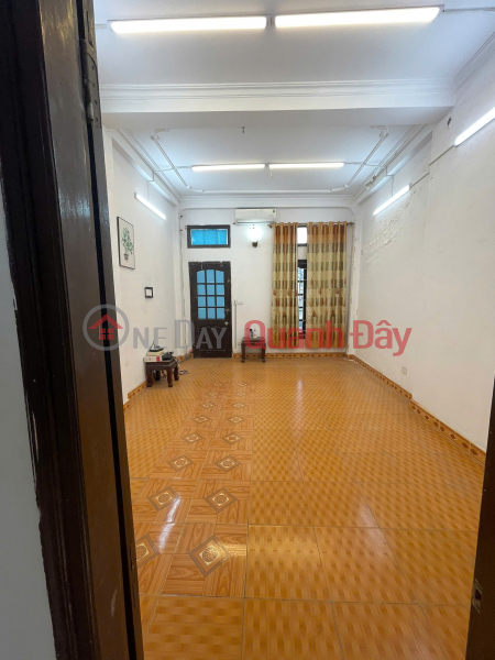 House for rent in lane 255 Linh Nam, only 8 million, 3 large bedrooms, 4 floors, 35m2 floor area, Vietnam, Rental, đ 8 Million/ month