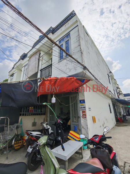 đ 900 triệu, NHÀ ĐẸP- GIÁ TỐT CHÍNH CHỦ Cần Bán Căn Nhà A1 KĐT Rừng Dầu, Xã Mỹ Hạnh Bắc, Đức Hòa, Long An
