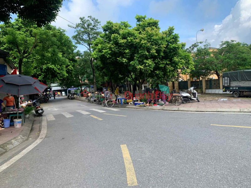 bán nhà Cổ Linh-Bát Khối, 158m, mặt tiền 10.5m, ôtô tránh, nở hậu, full thổ cư Niêm yết bán