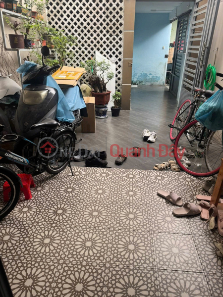► House in the plastic alley near Nguyen Tri Phuong, near Le Dinh Ly, 95m2, 2.5 floors, 4.x billion Sales Listings