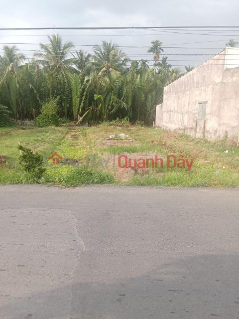 OWNER NEEDS TO SELL QUICK LOT OF LAND BEAUTIFUL LOCATION - GOOD PRICE IN KE SACH DISTRICT - SOC TRANG _0
